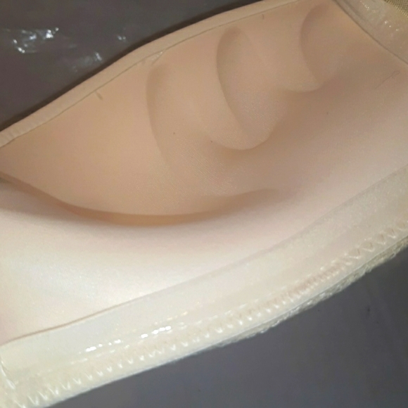 New Nice Strapless Molded Push-Up Bra & Extender - Picture 12 of 16